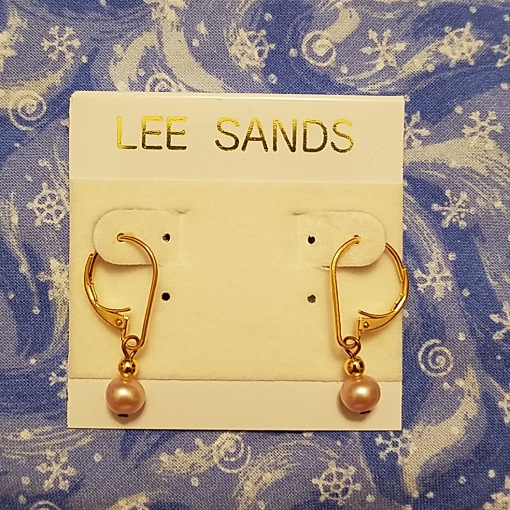LEE SANDS pierced earrings